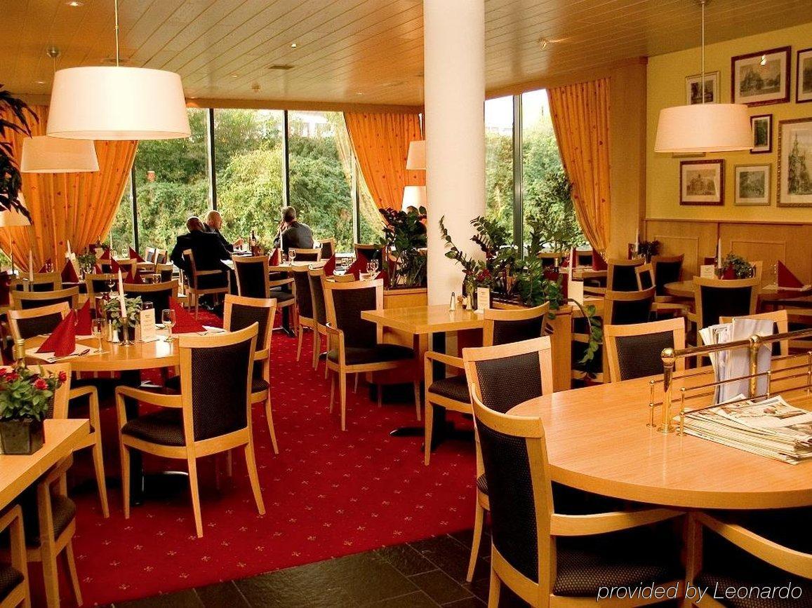 โรงแรมบาสทิออน บาเรนเดรชท์ บาเรนเดรคท์ ร้านอาหาร รูปภาพ